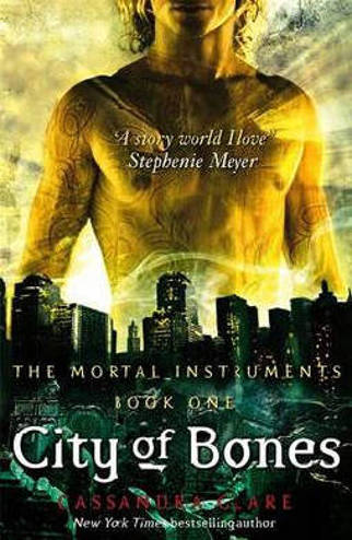 9781406307627 - City of bones