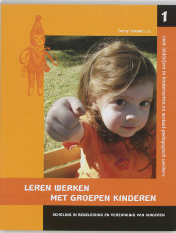 9789066656314 - Leren werken met groepen kinderen 1